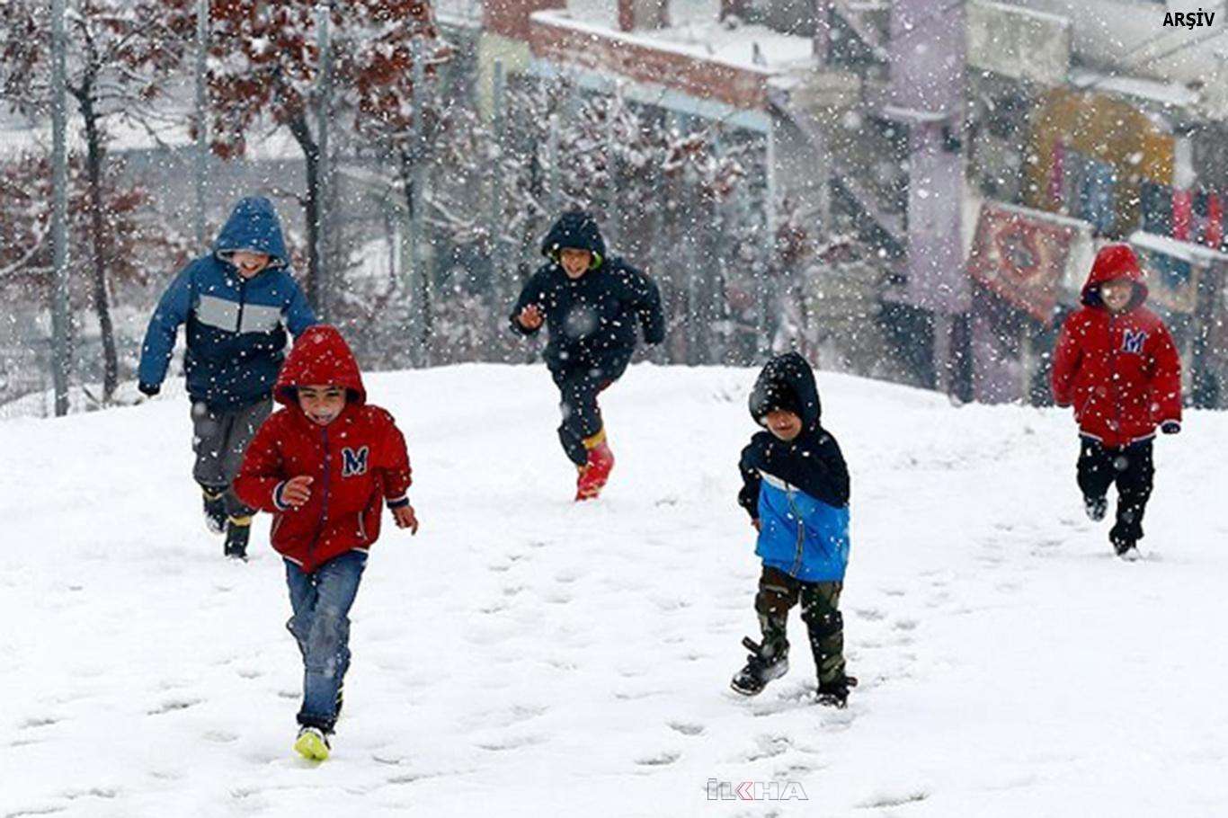Isparta'da okullar 5 gün tatil edildi Isparta'da okullar 5 gün tatil edildi